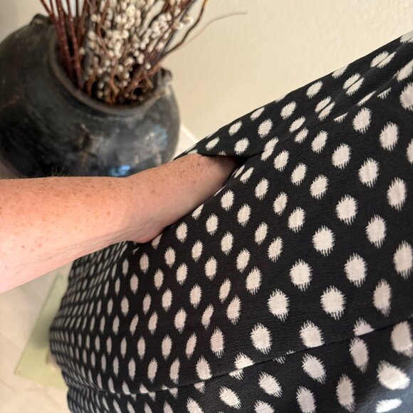 WORTH New York sleeveless hi collared neckline full front zip Polka Dot DRESS - Picture 2 of 6